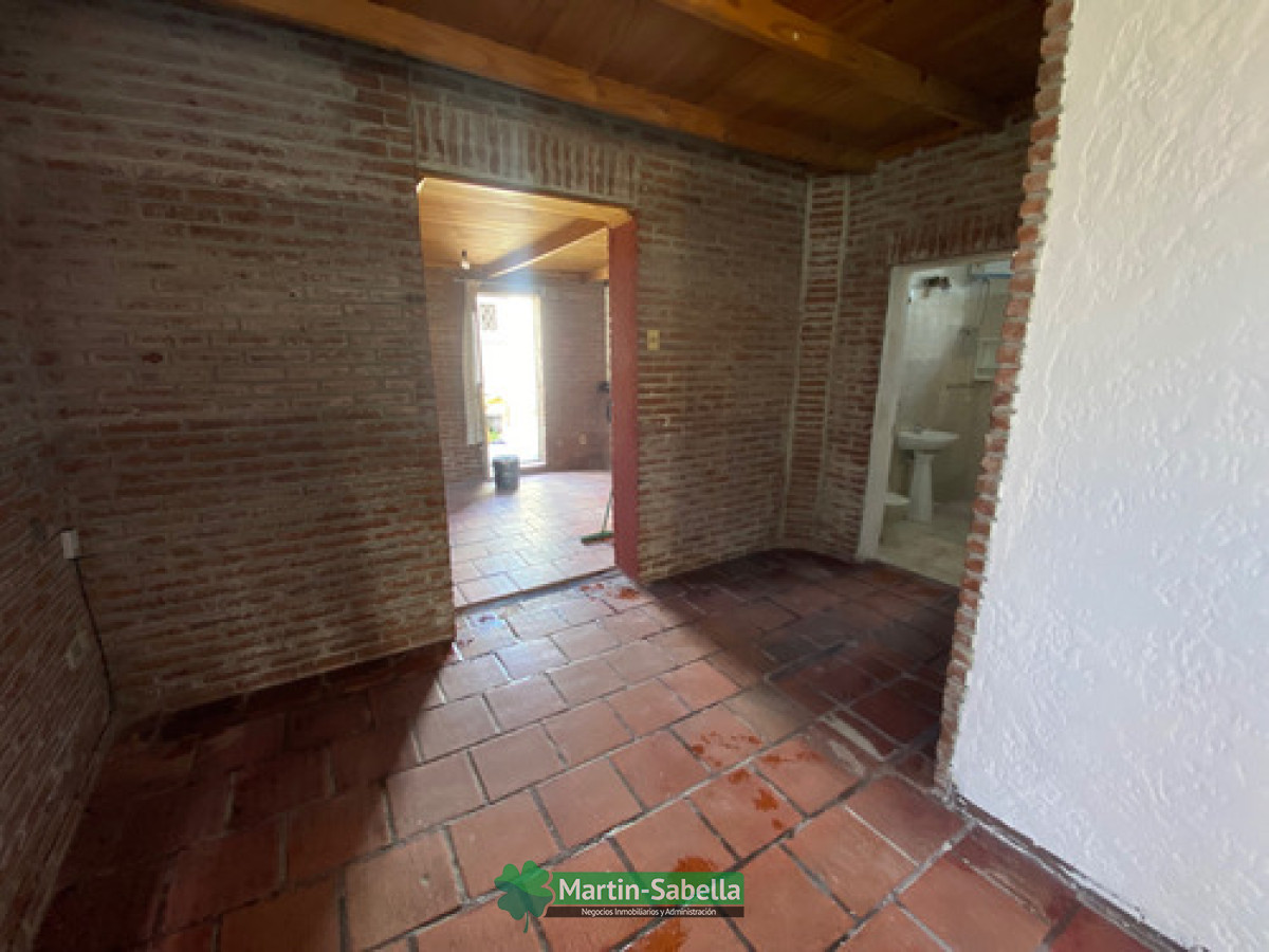 Casa ID.262/Casa-en-alquiler--Malvín- - Casa en alquiler - Malvín 
