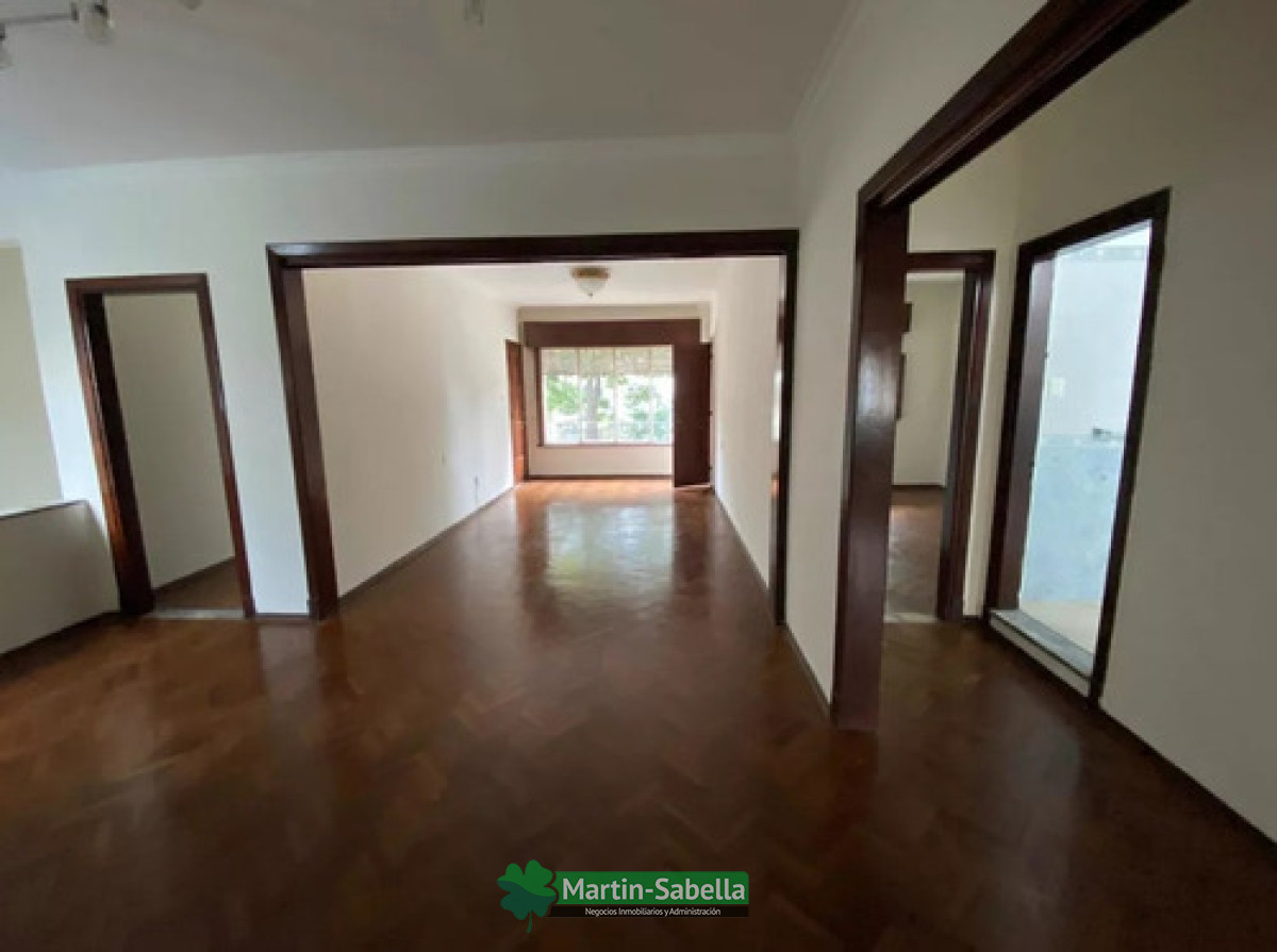 Casa ID.253/Casa-en-alquiler--La-Blanqueada- - Casa en alquiler - La Blanqueada 