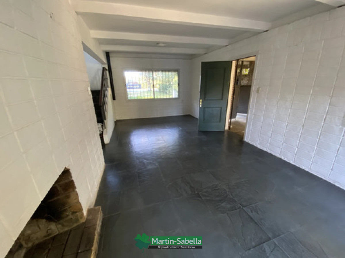 Casa ID.473/Casa-en-Alquiler--Carrasco- - Casa en Alquiler - Carrasco 