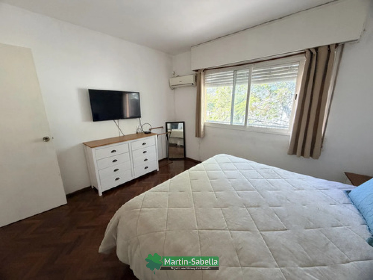 Casa ID.692/Casas-en-alquiler-Parque-Batlle- - Casas en alquiler Parque Batlle 