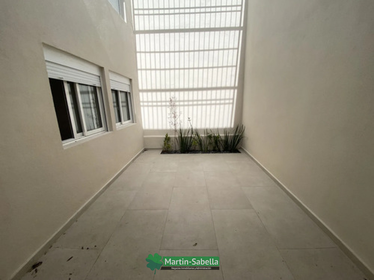 Casa ID.419/2-Casas-en-alquiler--Tres-Cruces- - 2 Casas en alquiler - Tres Cruces 