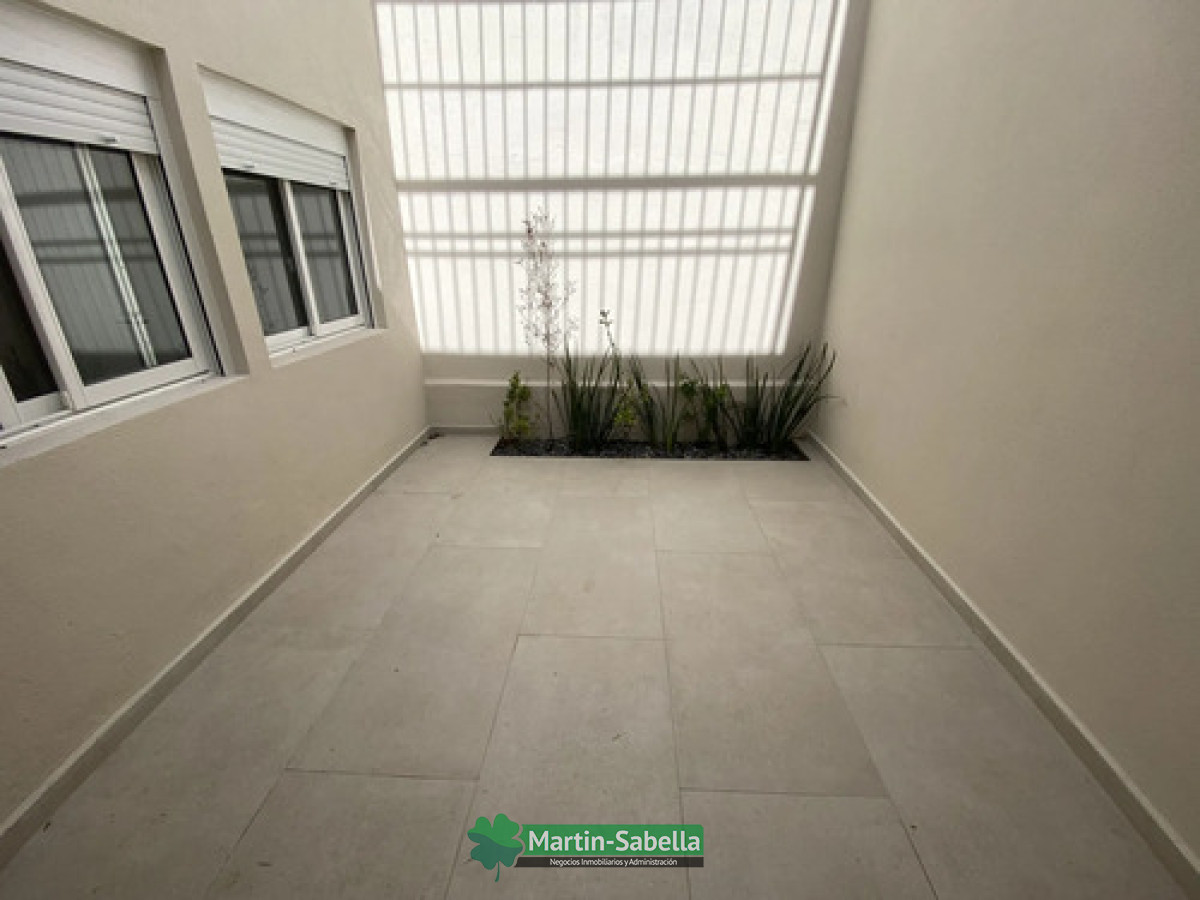 Casa ID.419/2-Casas-en-alquiler--Tres-Cruces- - 2 Casas en alquiler - Tres Cruces 