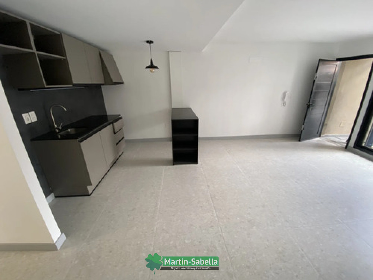 Casa ID.419/2-Casas-en-alquiler--Tres-Cruces- - 2 Casas en alquiler - Tres Cruces 