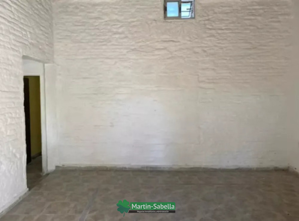 Casa ID.543/Casa-en-Alquiler--Cerro- - Casa en Alquiler - Cerro 