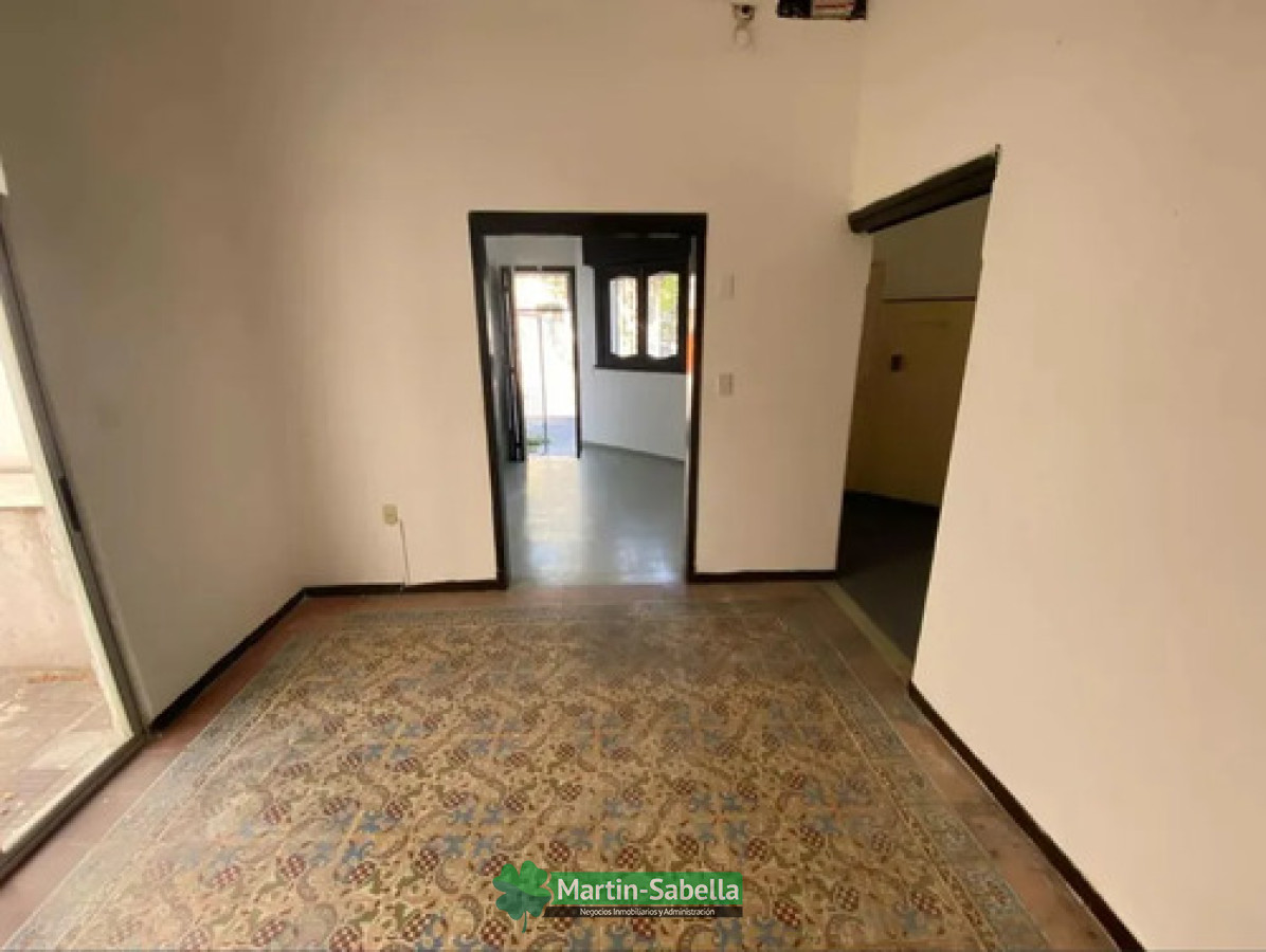 Casa ID.379/Casa-en-alquiler--La-Comercial- - Casa en alquiler - La Comercial 