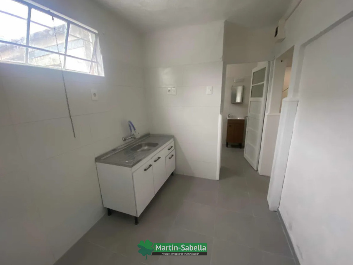 Casa ID.247/Casa-en-alquiler--Brazo-Oriental- - Casa en alquiler - Brazo Oriental 