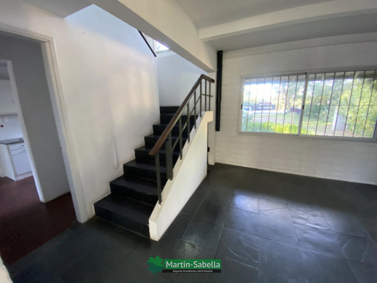 Casa ID.473/Casa-en-Alquiler--Carrasco- - Casa en Alquiler - Carrasco 