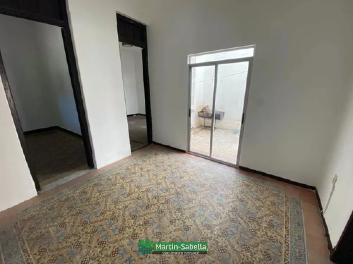 Casa ID.379/Casa-en-alquiler--La-Comercial- - Casa en alquiler - La Comercial 