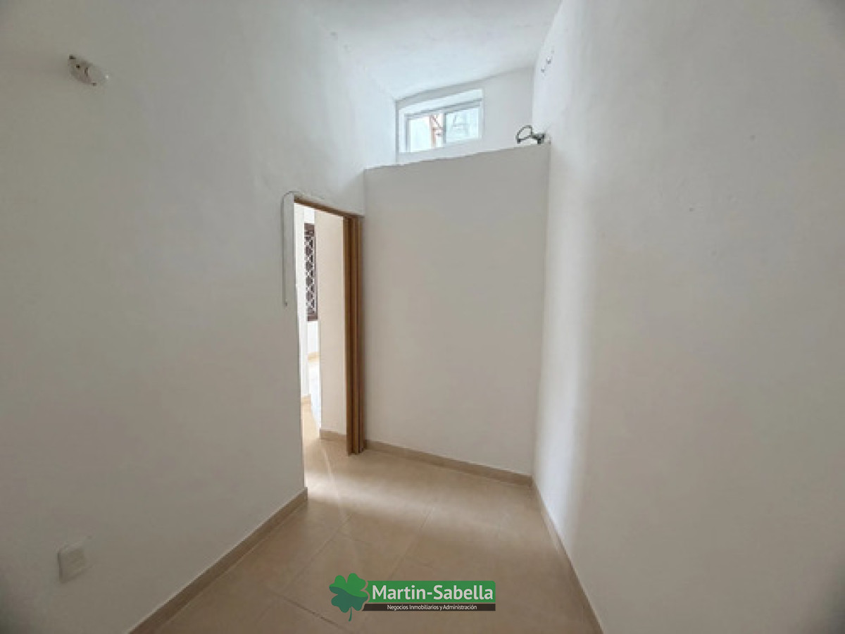 Casa ID.693/Casas-en-alquiler-La-Comercial- - Casas en alquiler La Comercial 