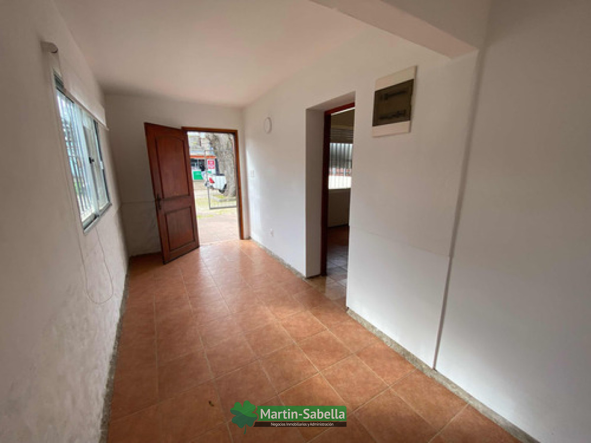 Casa ID.169/Casa-en-alquiler--Cerrito- - Casa en alquiler - Cerrito 