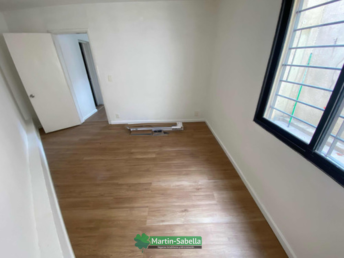 Casa ID.19 - Casa En Alquiler Cordon 2 Dormitorios Con Patio
