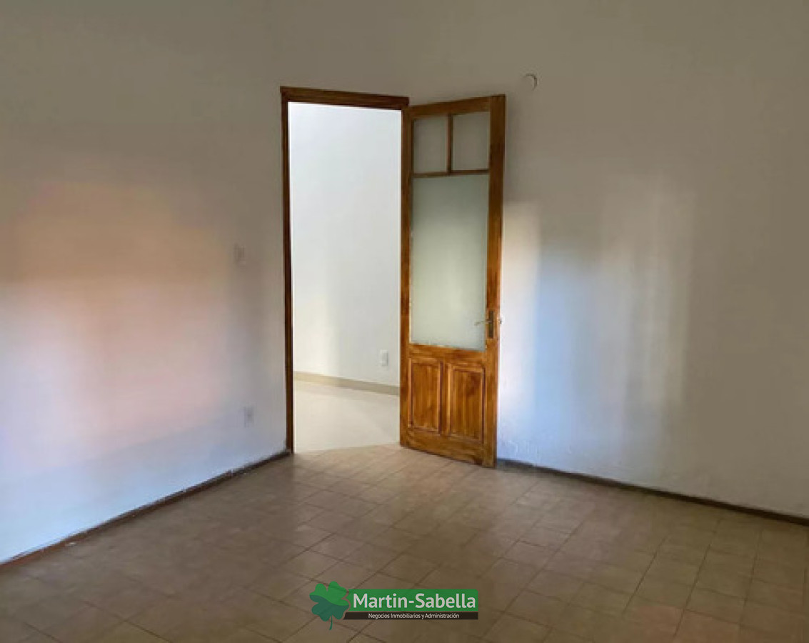 Casa ID.277/Casa-en-Venta--La-Comercial- - Casa en Venta - La Comercial 