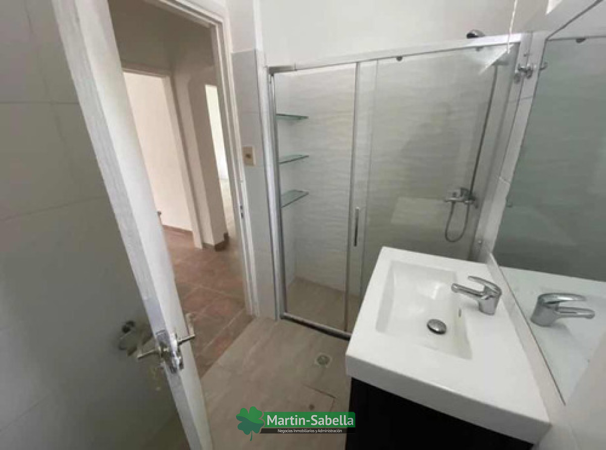 Casa ID.263/Casa-en-alquiler--La-Comercial- - Casa en alquiler - La Comercial 