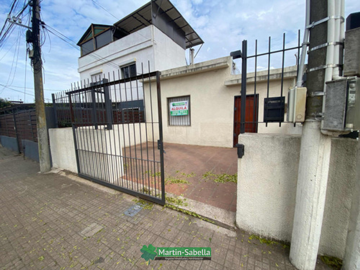 Casa ID.168/Casa-en-alquiler--Pérez-Castellanos - Casa en alquiler - Pérez Castellanos