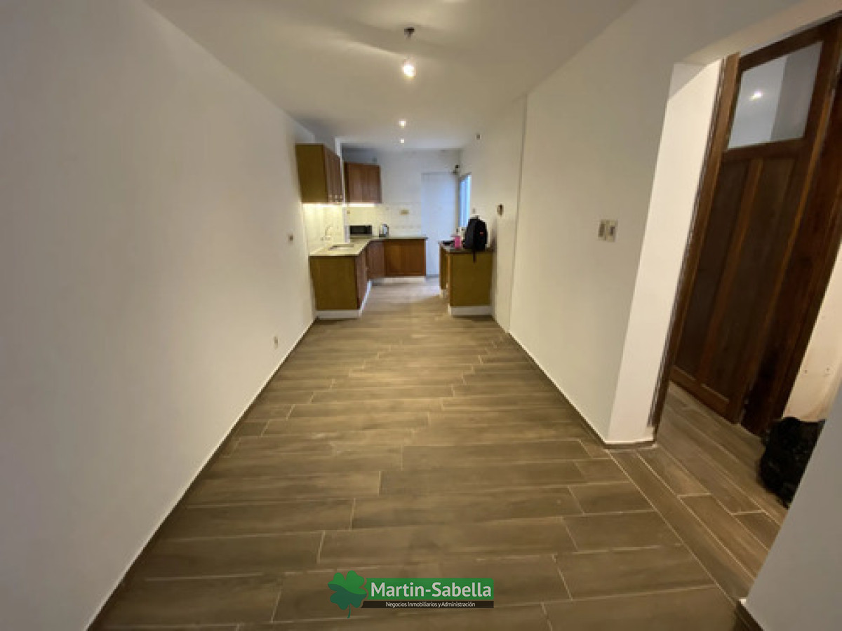Casa ID.509/Casa-en-alquiler--La-Blanqueada- - Casa en alquiler - La Blanqueada 