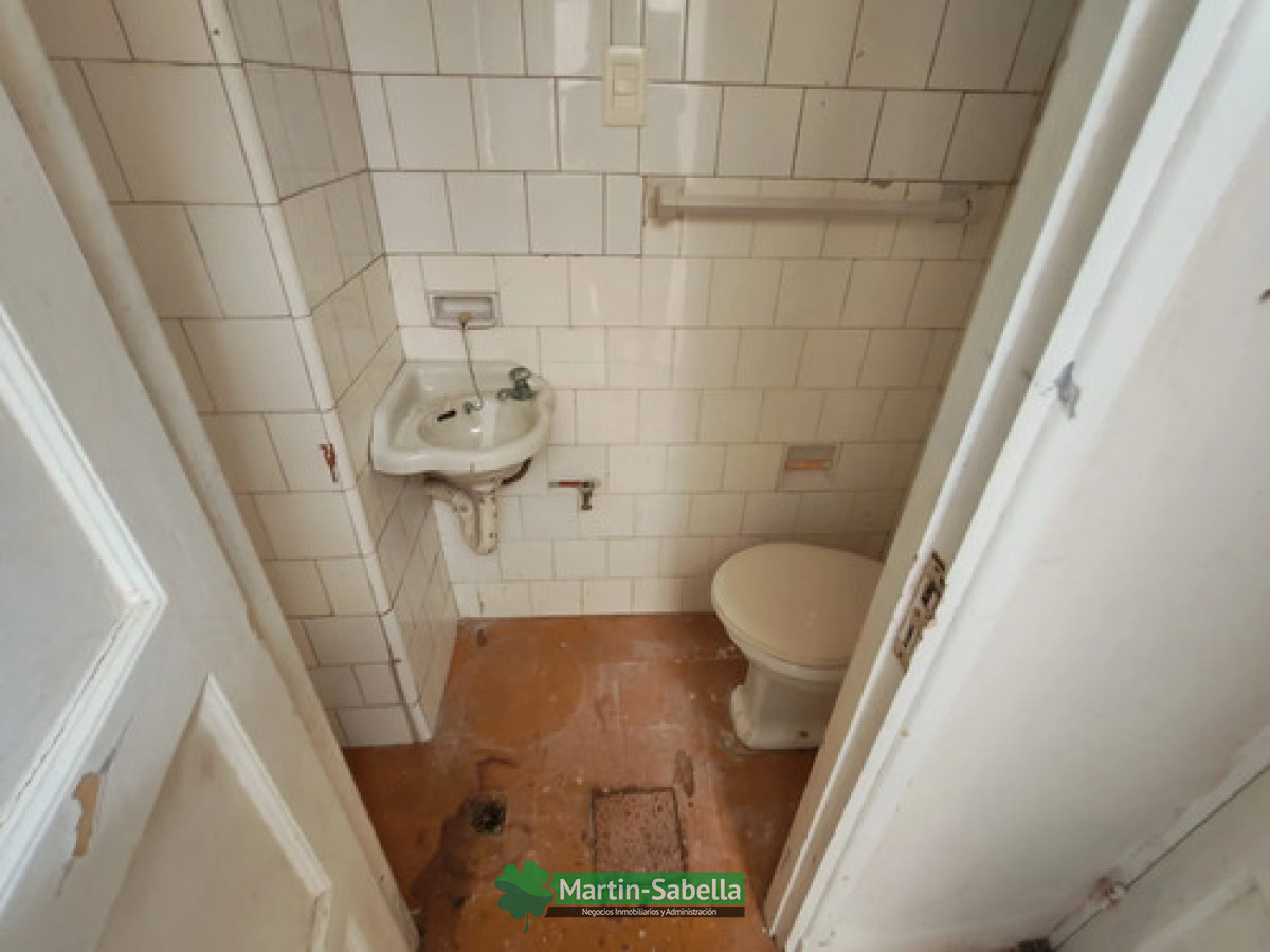 Casa ID.461/Casa-en-Alquiler--Pocitos- - Casa en Alquiler - Pocitos 