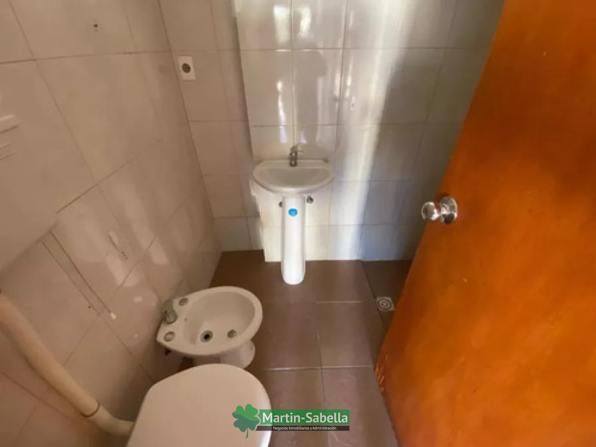Casa ID.515/Casa-en-Alquiler--Malvín- - Casa en Alquiler - Malvín 