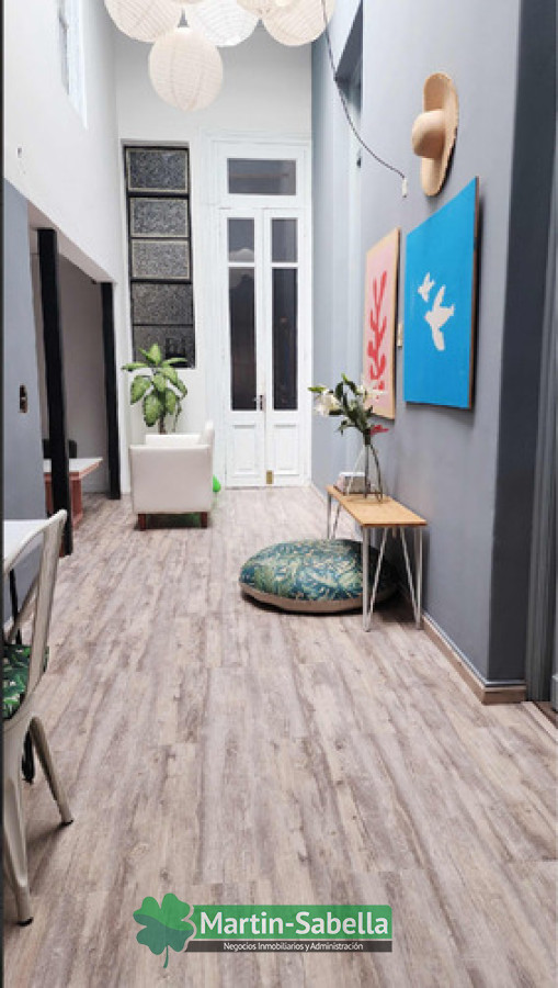 Casa ID.13 - Casa En Venta Parque Rodo Con Garage Y Fondo Con Parrillero
