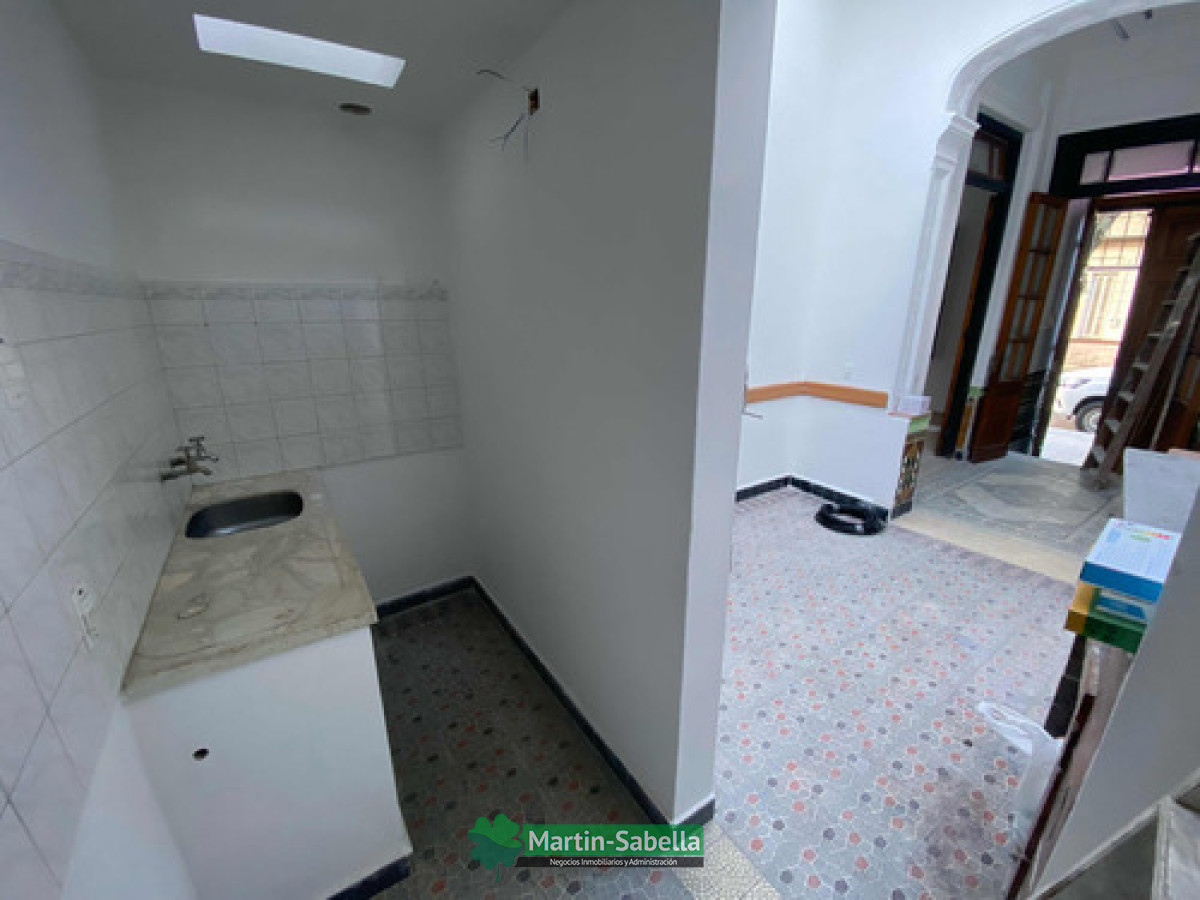 Casa ID.48 - Casa en alquiler - Tres Cruces 