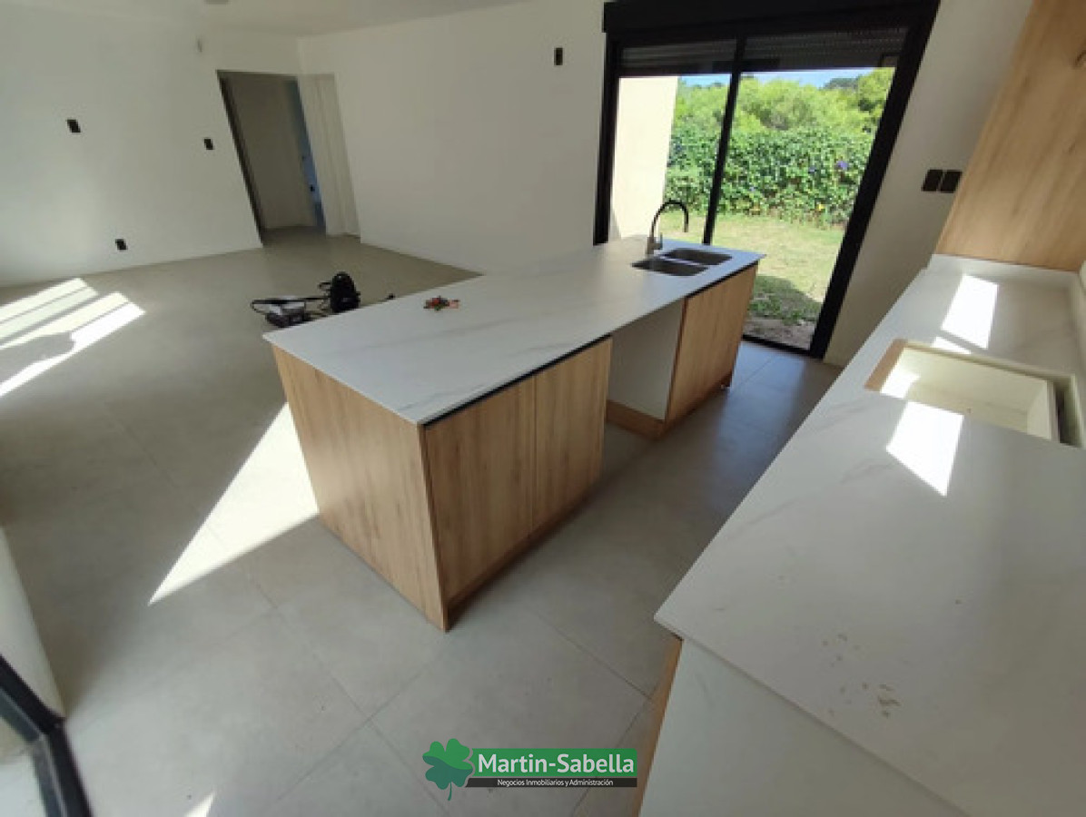 Casa ID.371/Casa-en-alquiler--Ciudad-de-la-Costa- - Casa en alquiler - Ciudad de la Costa 