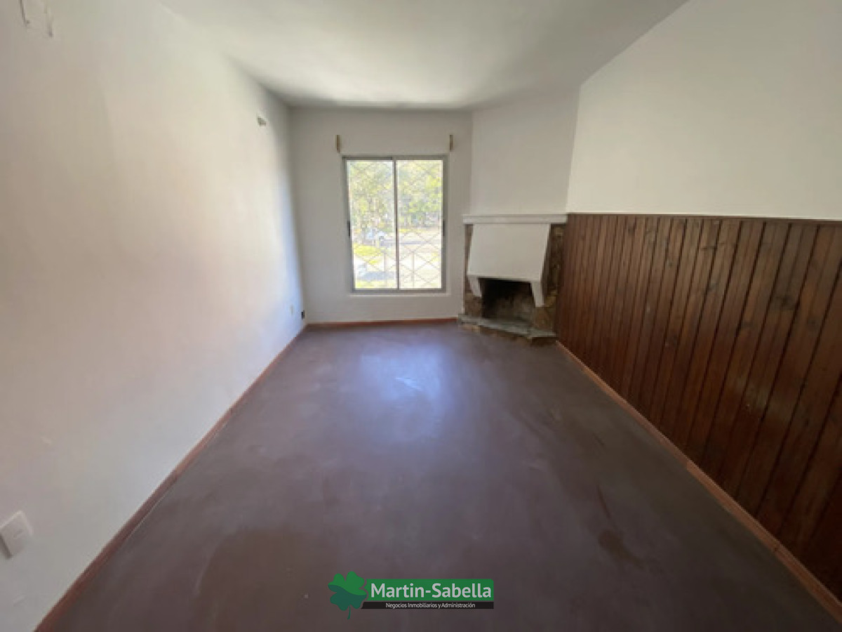 Casa ID.654/Casas-en-alquiler-Prado- - Casas en alquiler Prado 