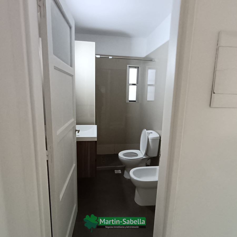 Casa ID.433/Casa-en-alquiler--Aguada- - Casa en alquiler - Aguada 