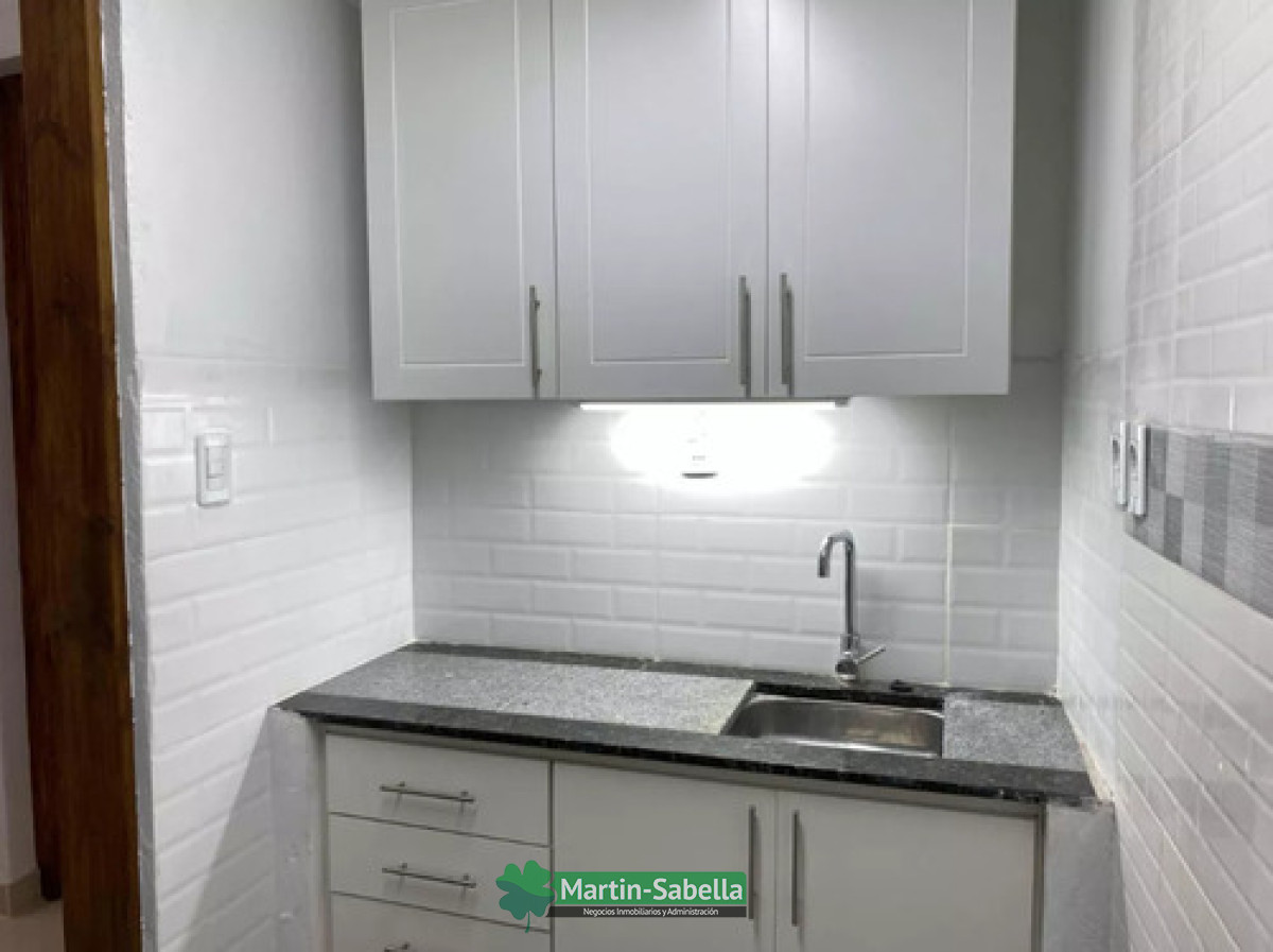 Casa ID.277/Casa-en-Venta--La-Comercial- - Casa en Venta - La Comercial 