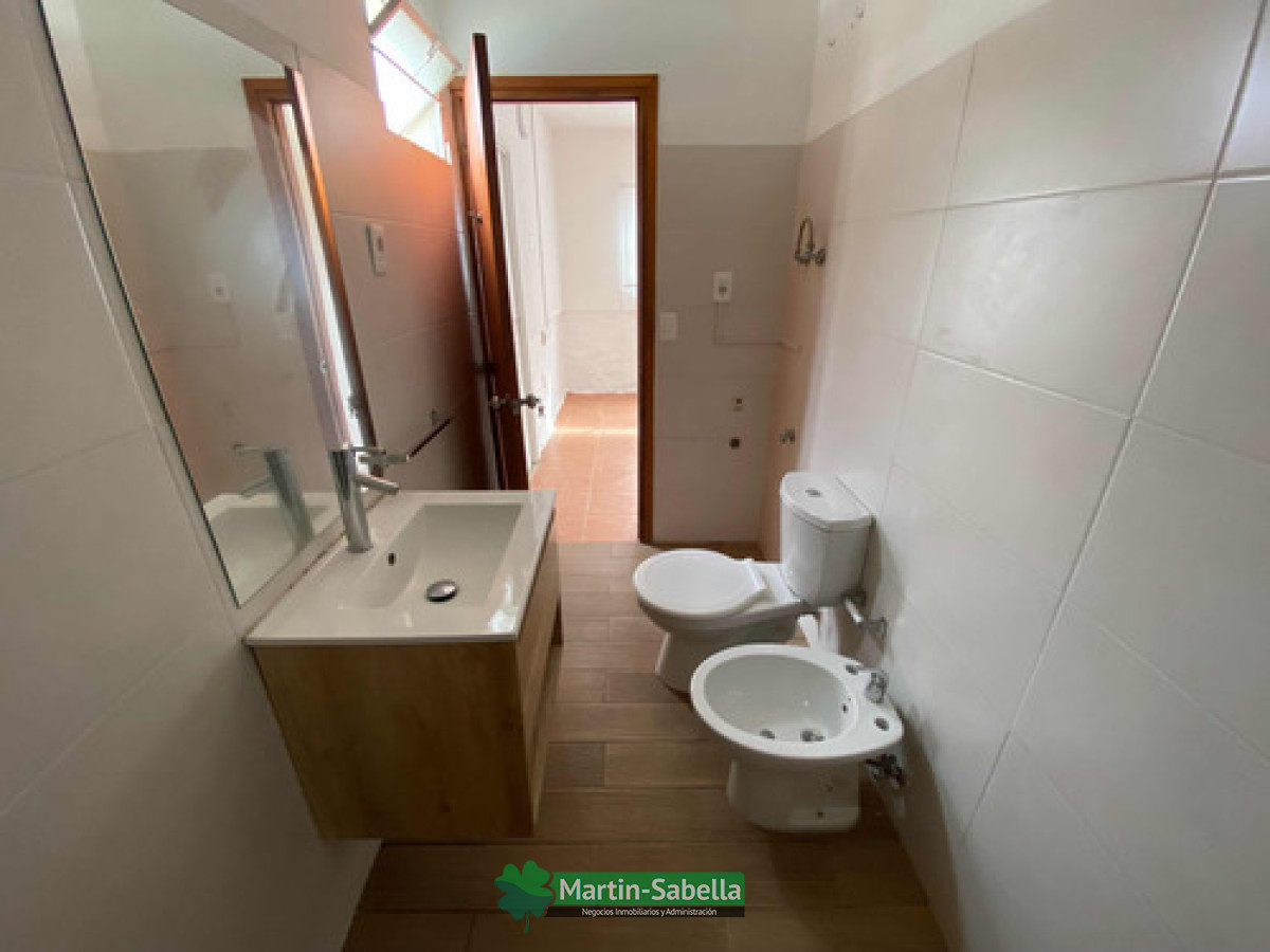 Casa ID.168/Casa-en-alquiler--Pérez-Castellanos - Casa en alquiler - Pérez Castellanos