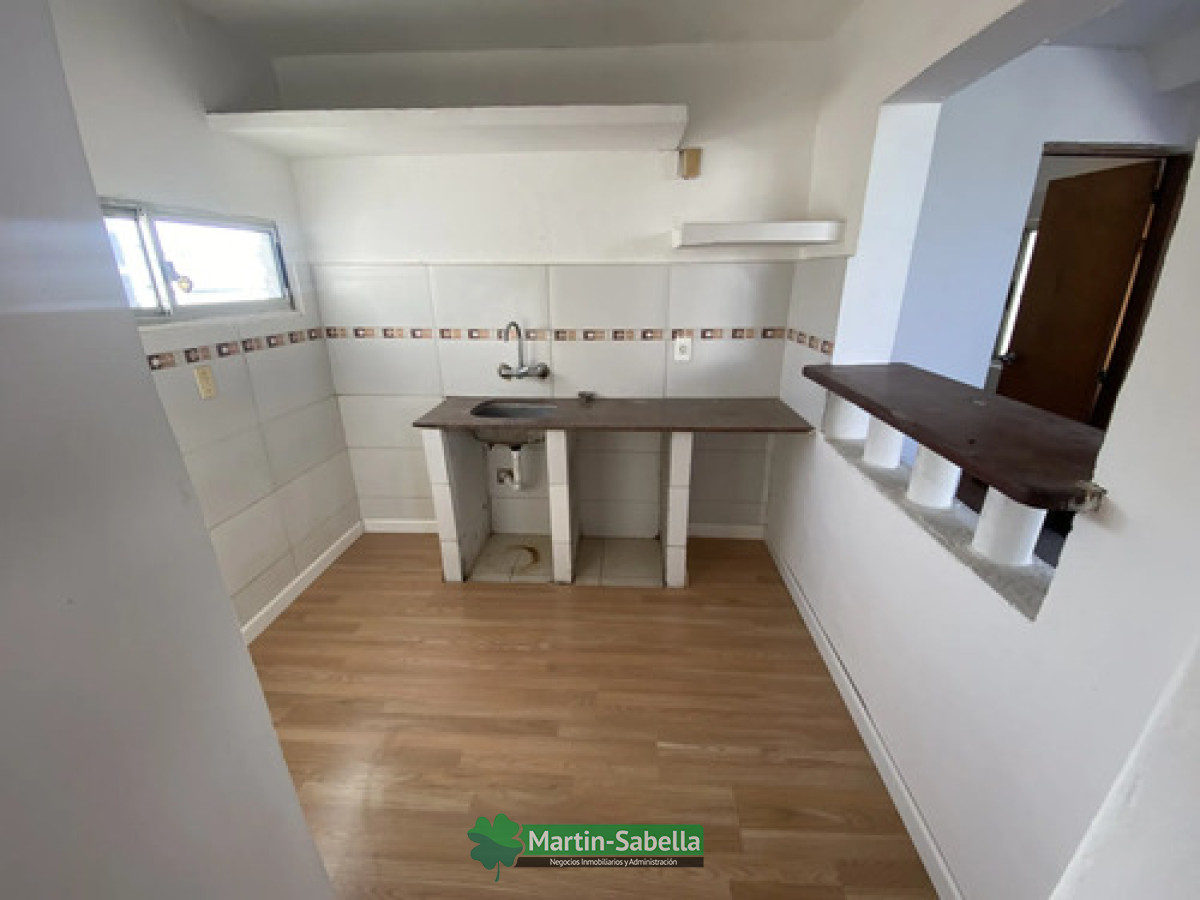 Casa ID.654/Casas-en-alquiler-Prado- - Casas en alquiler Prado 