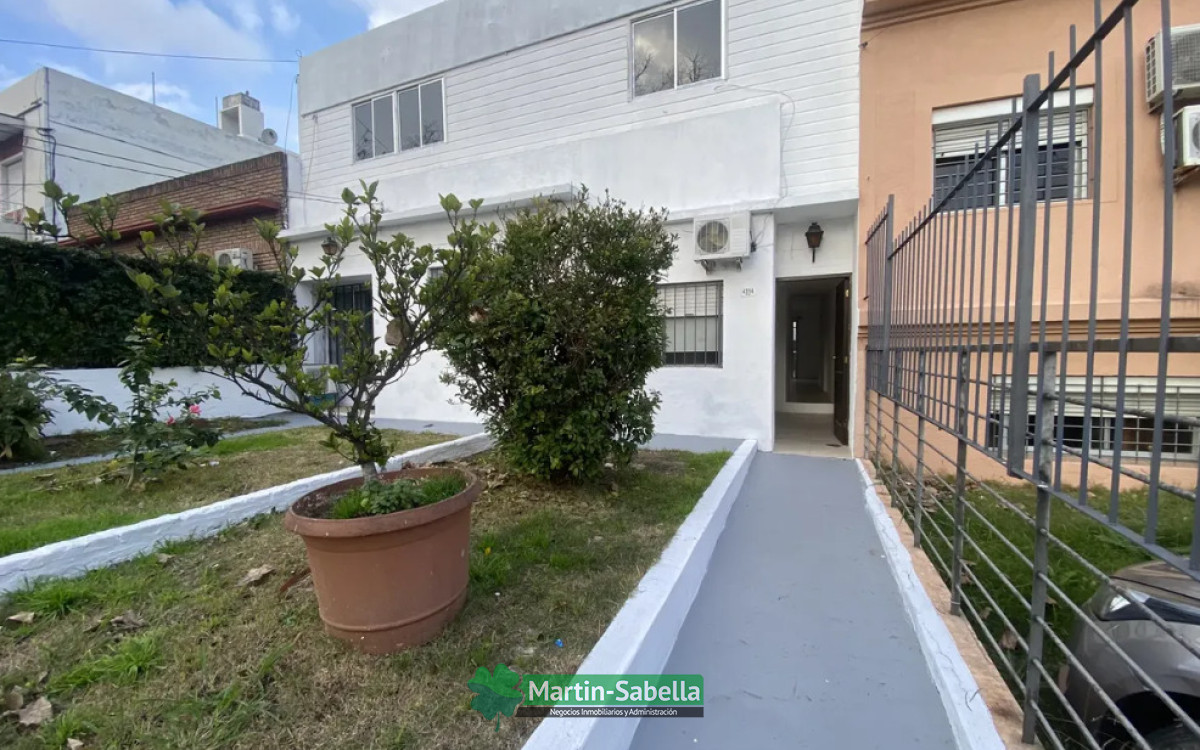 Casa ID.484/Casa-en-Alquiler--Malvín- - Casa en Alquiler - Malvín 