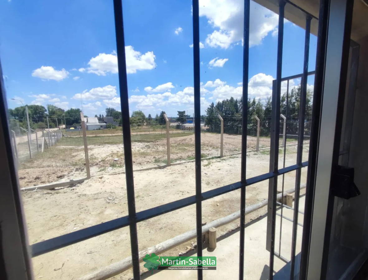 Casa ID.324/Casa-en-alquiler--El-Pinar,-Canelones- - Casa en alquiler - El Pinar, Canelones 