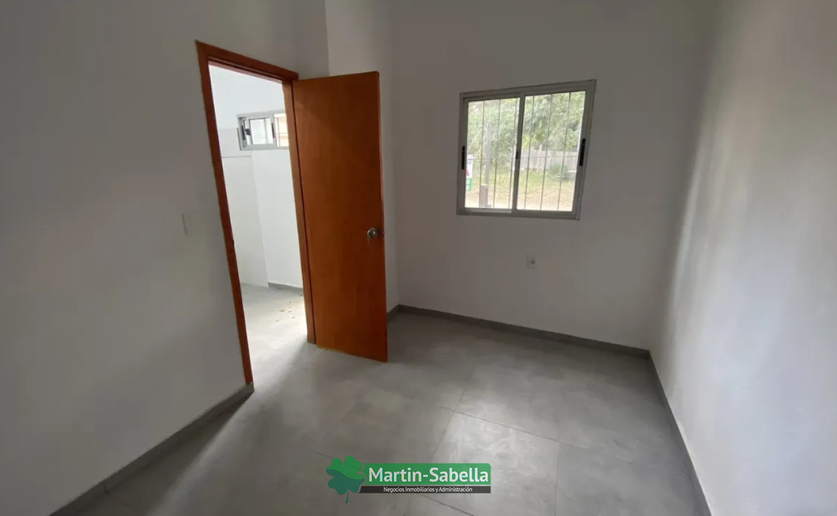 Casa ID.324/Casa-en-alquiler--El-Pinar,-Canelones- - Casa en alquiler - El Pinar, Canelones 