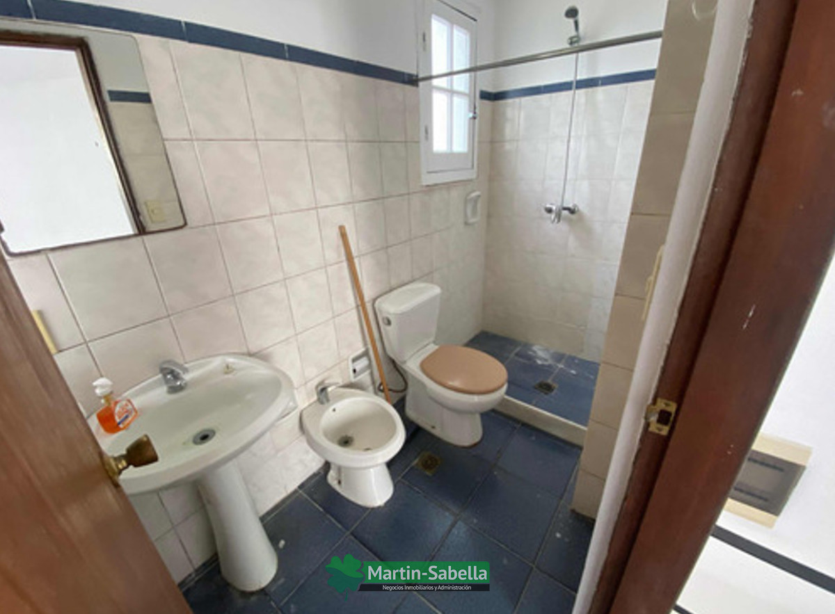 Casa ID.307/Casa-en-alquiler--Reducto- - Casa en alquiler - Reducto 