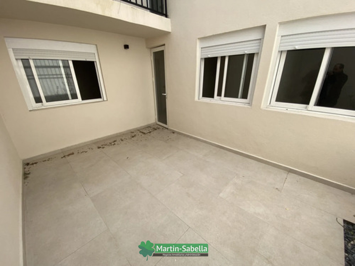 Casa ID.419/2-Casas-en-alquiler--Tres-Cruces- - 2 Casas en alquiler - Tres Cruces 
