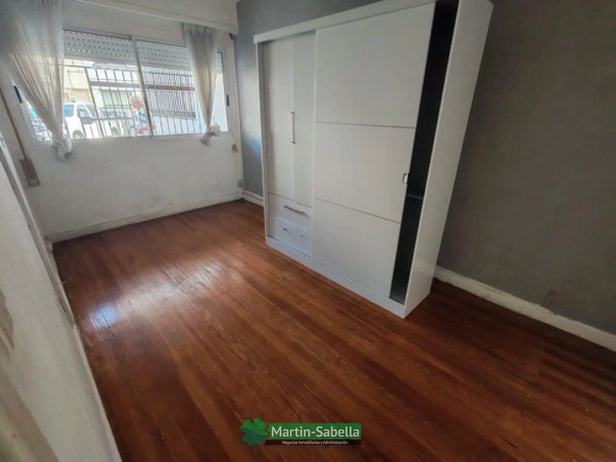 Casa ID.461/Casa-en-Alquiler--Pocitos- - Casa en Alquiler - Pocitos 