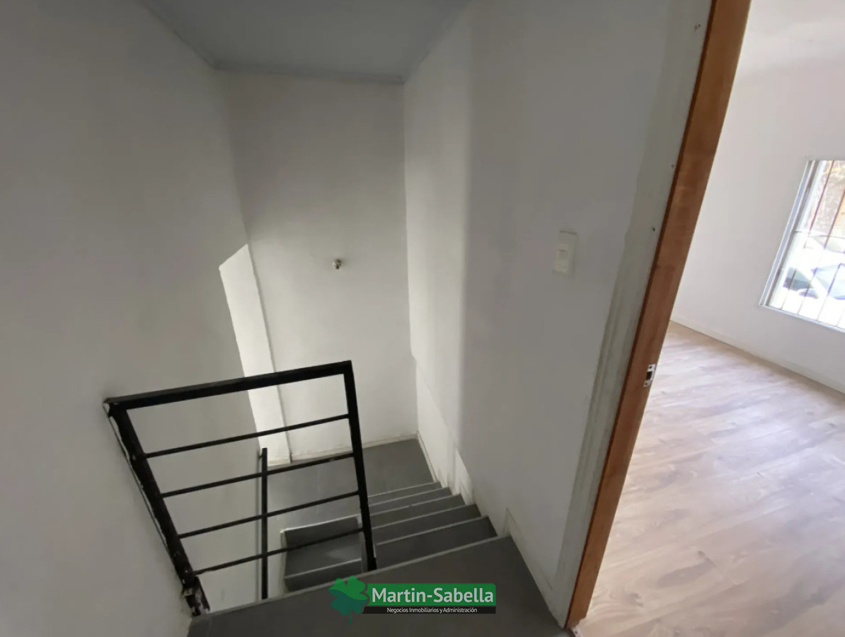 Casa ID.611/Casa-en-Alquiler--La-Blanqueada- - Casa en Alquiler - La Blanqueada 