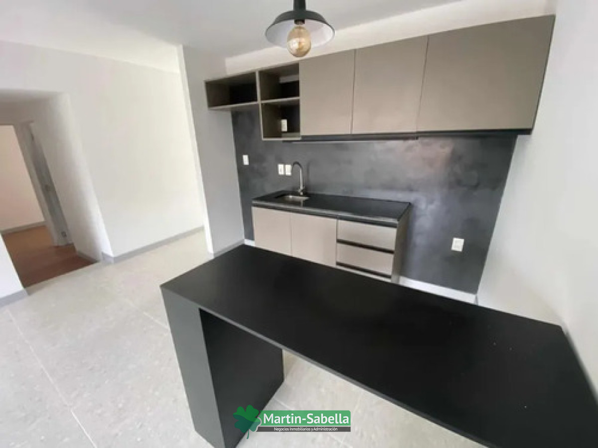 Casa ID.424/Casa-en-alquiler--Cordón- - Casa en alquiler - Cordón 