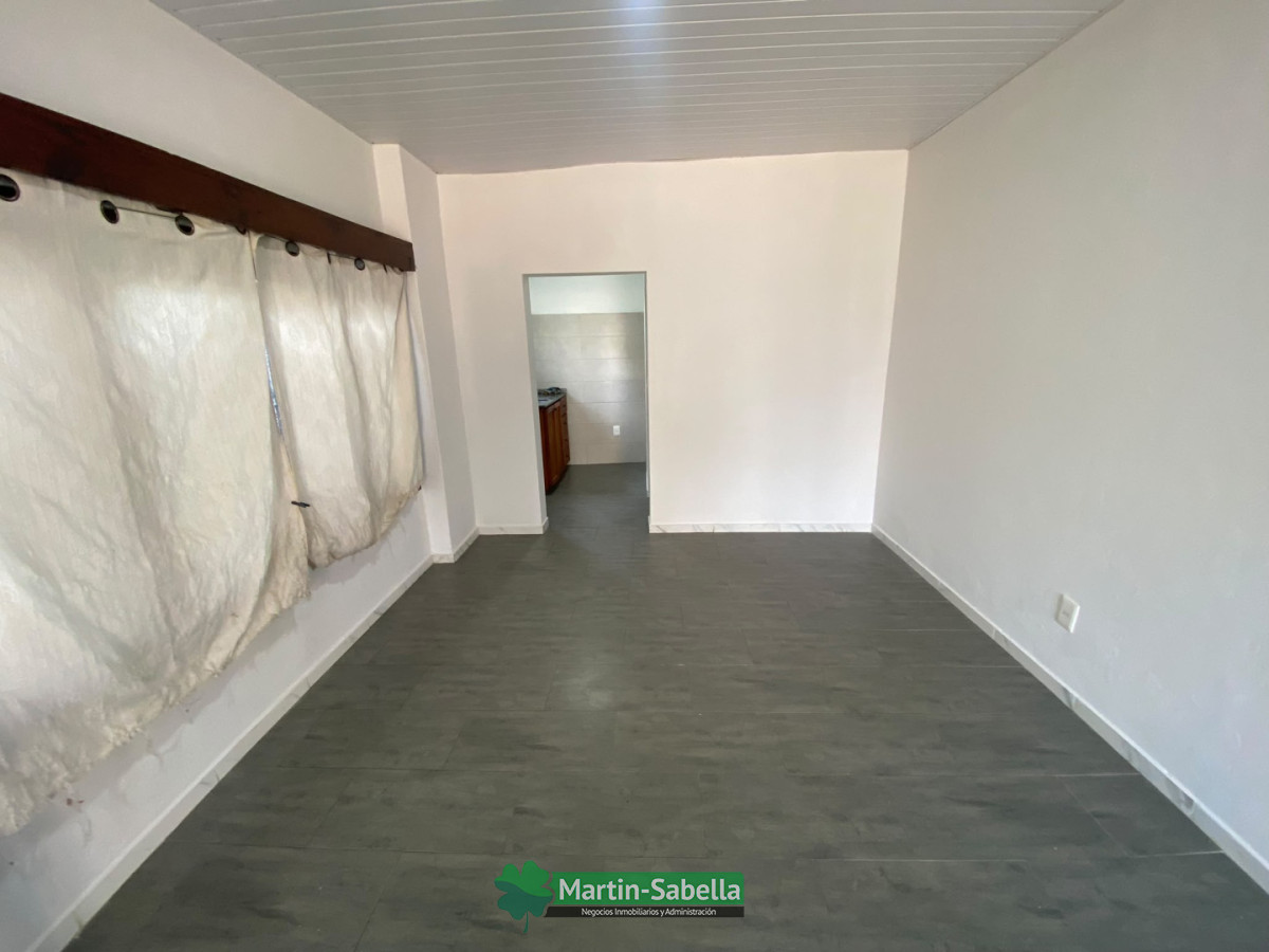 Casa ID.530/Casa-en-Alquiler--Punta-de-Rieles- - Casa en Alquiler - Punta de Rieles 
