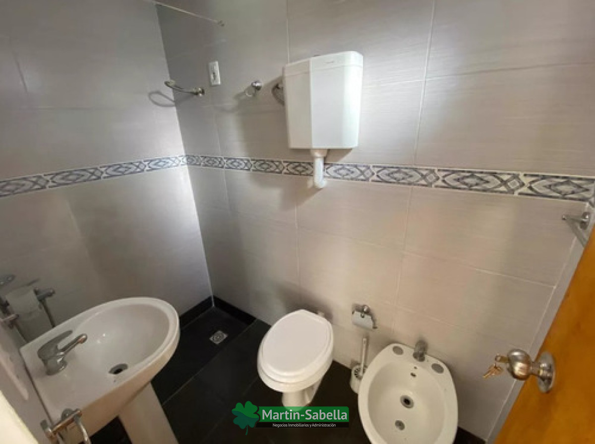 Casa ID.335/Casa-en-alquiler--Las-Piedras-(Canelones) - Casa en alquiler - Las Piedras (Canelones)