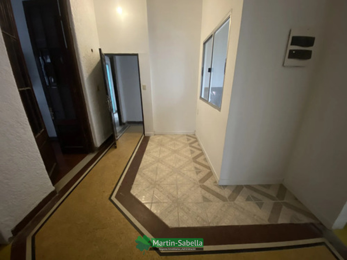 Casa ID.408/Casa-en-alquiler--Cordón- - Casa en alquiler - Cordón 