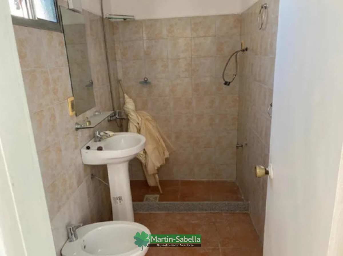 Casa ID.432/Casa-en-alquiler--La-Comercial- - Casa en alquiler - La Comercial 