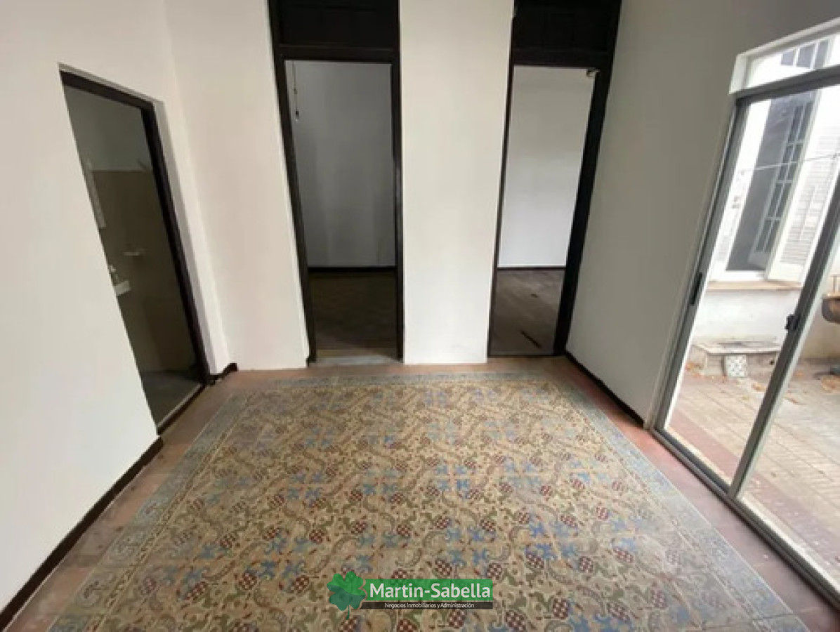 Casa ID.379/Casa-en-alquiler--La-Comercial- - Casa en alquiler - La Comercial 