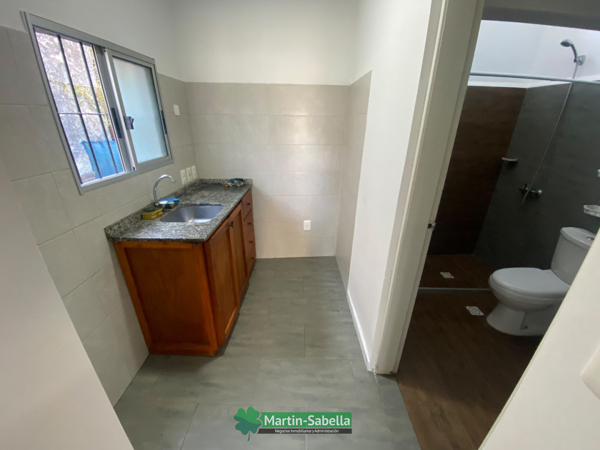 Casa ID.530/Casa-en-Alquiler--Punta-de-Rieles- - Casa en Alquiler - Punta de Rieles 