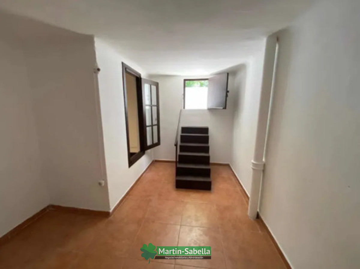 Casa ID.557/Casa-en-alquiler--La-Blanqueada- - Casa en alquiler - La Blanqueada 