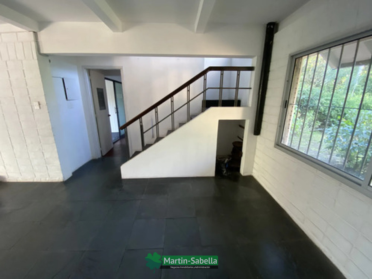 Casa ID.473/Casa-en-Alquiler--Carrasco- - Casa en Alquiler - Carrasco 