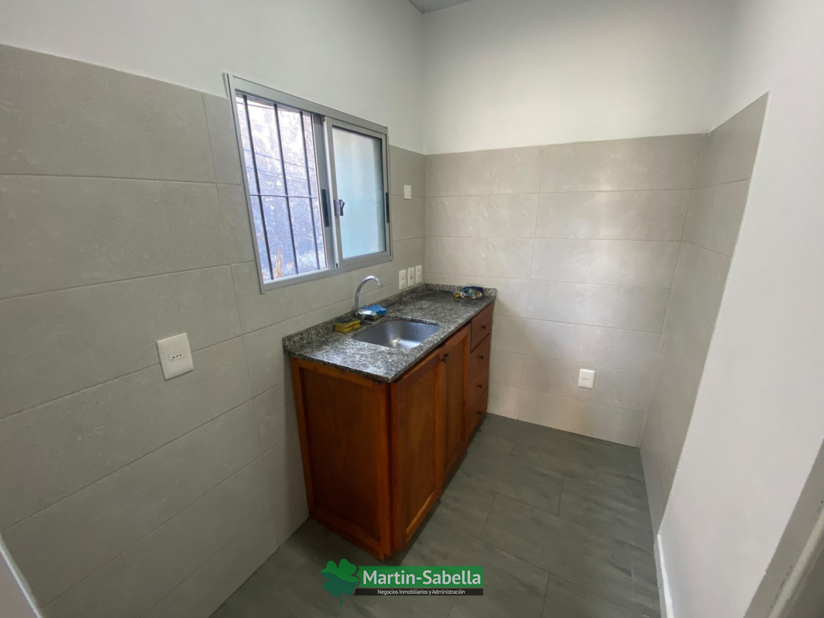Casa ID.530/Casa-en-Alquiler--Punta-de-Rieles- - Casa en Alquiler - Punta de Rieles 
