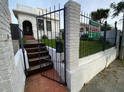 Casa en alquiler - Malvín 