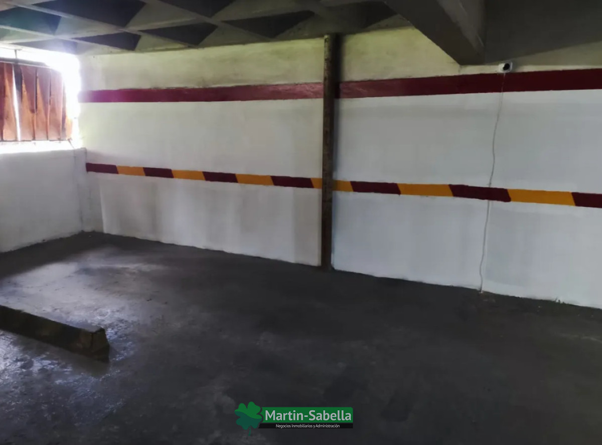 Cochera ID.660/Garage-en-alquiler--Centro- - Garage en alquiler - Centro 