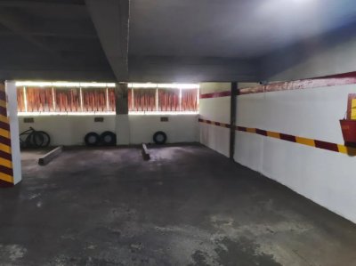 Garage en alquiler - Centro 