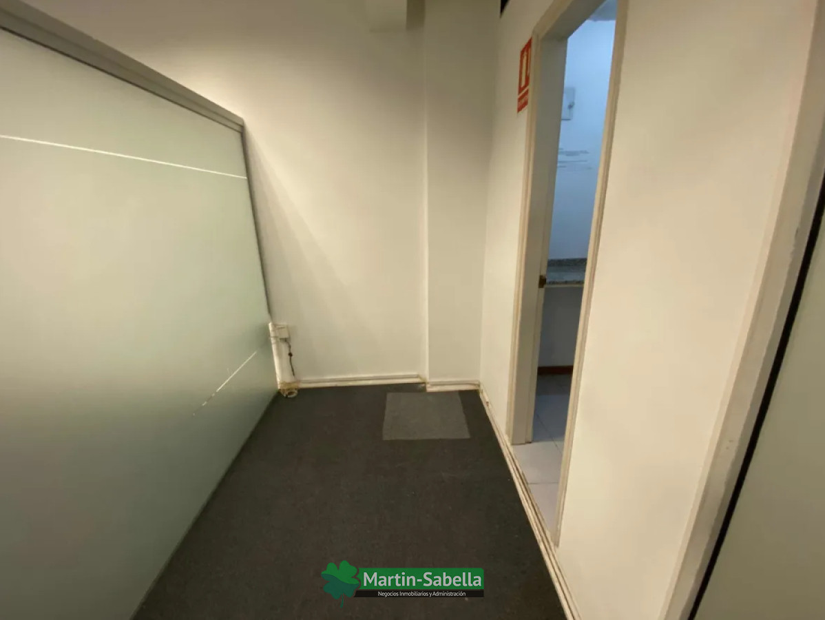 Local Comercial ID.108/Local-en-alquiler--Centro- - Local en alquiler - Centro 